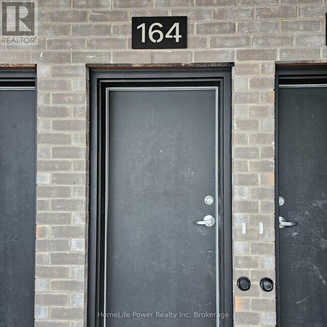 property at 824-824 Woolwich St