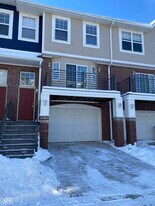 1464 Royal Reserve Way in Greenwood, IN - Building Photo