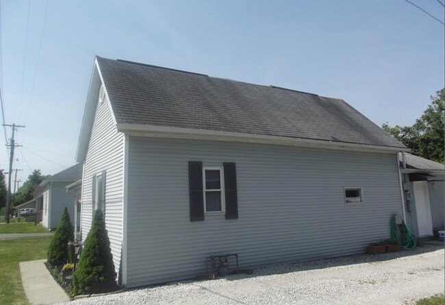 4848 S Rogers St in Bloomington, IN - Building Photo - Building Photo