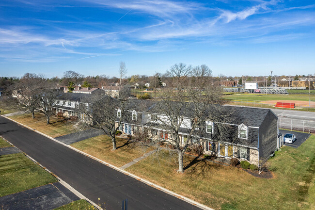 1480-1518 Bradshire Dr in Columbus, OH - Foto de edificio - Building Photo