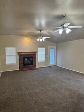 809 Beechwood Way in Moore, OK - Building Photo - Building Photo