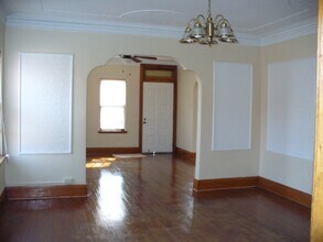 111 Main Ave W, Unit 201 in Winsted, MN - Building Photo - Building Photo