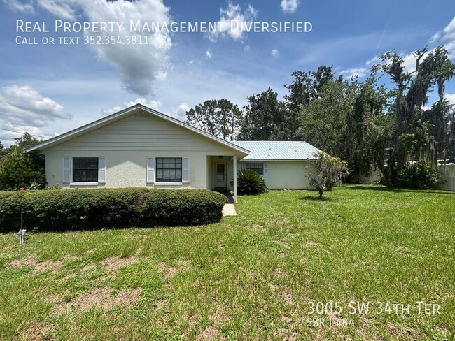 property at 3005 SW 34th Terrace