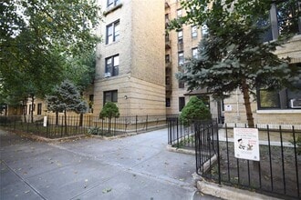 83-52 Talbot St in Queens, NY - Building Photo - Building Photo
