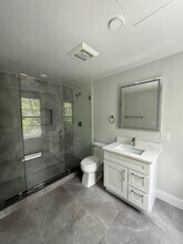 35 Gore St, Unit 2 in Cambridge, MA - Building Photo - Building Photo