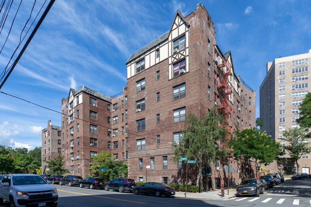 3656 Johnson Ave in Bronx, NY - Foto de edificio