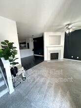 4564 Parkview Square in College Park, GA - Building Photo - Building Photo