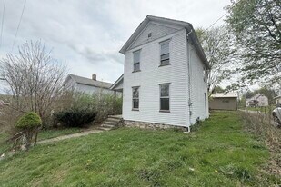 307 Andrew St in Sharon, PA - Building Photo