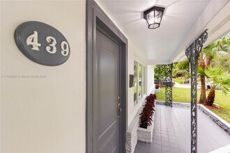 439 Bargello Ave in Coral Gables, FL - Building Photo - Building Photo