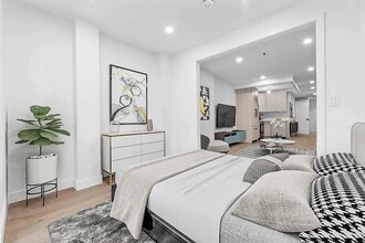 20 E 13th St in New York, NY - Building Photo - Building Photo