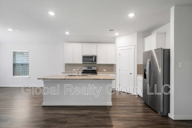 10519 Rosalina Lp in Converse, TX - Building Photo - Building Photo