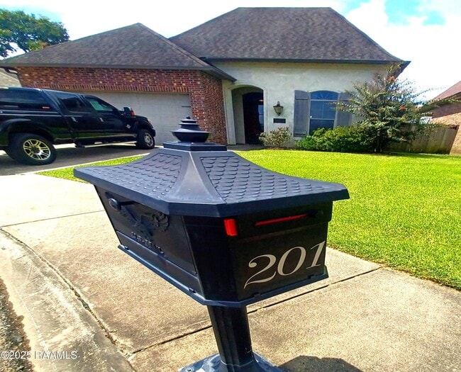 201 Barataria Bay Point in Lafayette, LA - Foto de edificio - Building Photo