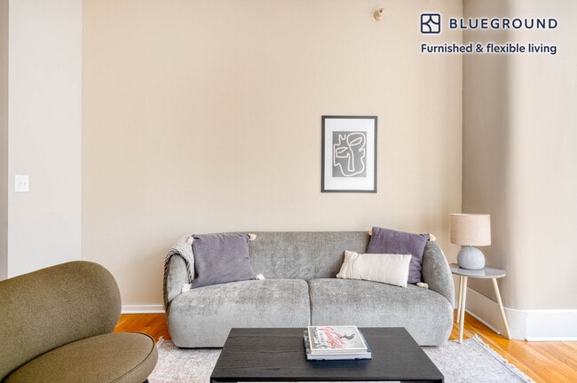 343 S Dearborn St in Chicago, IL - Foto de edificio - Building Photo