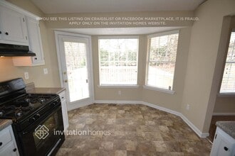 4216 Sturbridge Dr in Douglasville, GA - Foto de edificio - Building Photo