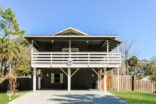 property at 1209 NE 6th Ct