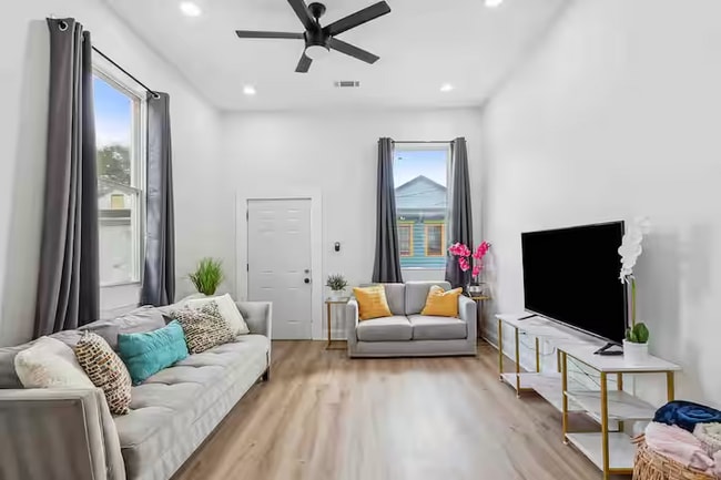 property at 1745 N Rocheblave St