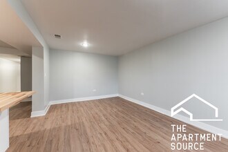 4723 S Forrestville Ave in Chicago, IL - Building Photo - Building Photo