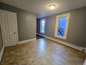 417 N Ninth St-Unit -2R in Allentown, PA - Building Photo - Building Photo