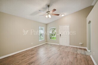 8612 Claiborne Ct in Orlando, FL - Building Photo - Building Photo
