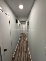 913 Waverly Ave in Muscle Shoals, AL - Building Photo