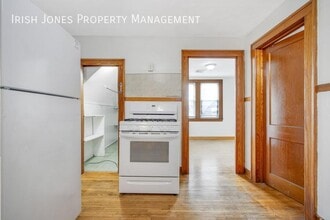 227 Barnard St in Buffalo, NY - Building Photo - Building Photo