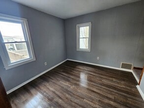 208 Arabella St in Mc Donald, PA - Building Photo - Building Photo