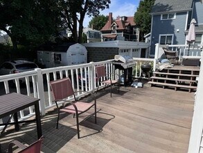 10 Pearl St, Unit 1 in Somerville, MA - Building Photo - Building Photo