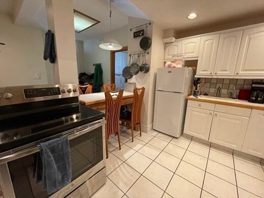 property at 50 Radnor Rd