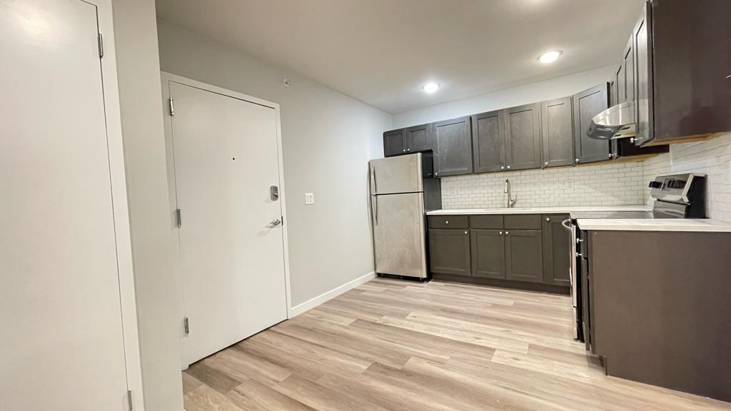 45 Ryle Ave in Paterson, NJ - Building Photo