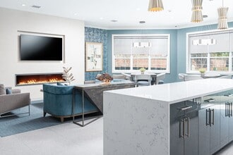 Pleasant View Gardens in Piscataway, NJ - Foto de edificio - Building Photo