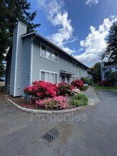 9515 Firdale Ave in Edmonds, WA - Building Photo - Building Photo