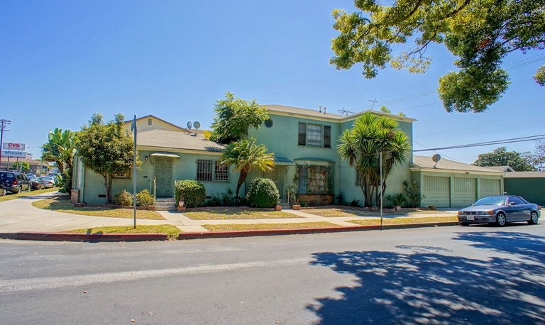 3753 S Centinela Ave in Los Angeles, CA - Foto de edificio