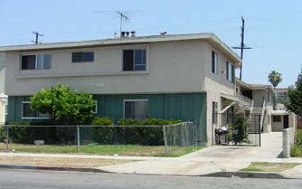 1750 Pine St in Long Beach, CA - Foto de edificio - Building Photo