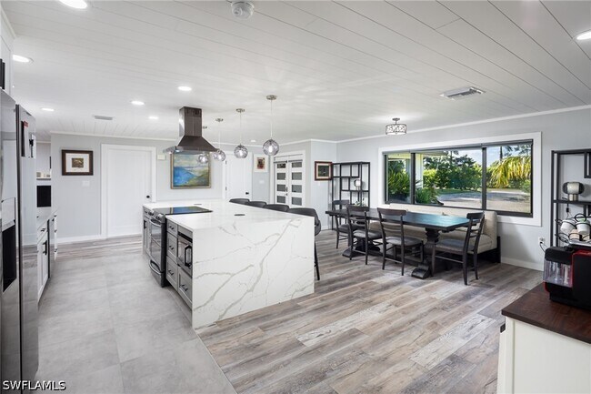property at 161 Mahogany Dr