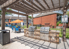 Harbour Point Apartments in Webster, TX - Foto de edificio - Building Photo