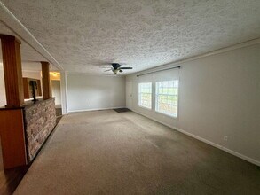 8185 Watermelon Rd in Adairville, KY - Building Photo - Building Photo