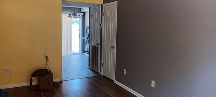 113 Elmwood Ave in Ladson, SC - Building Photo - Building Photo