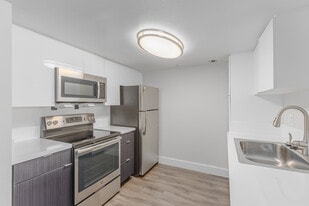 Market Street Square in San Diego, CA - Building Photo