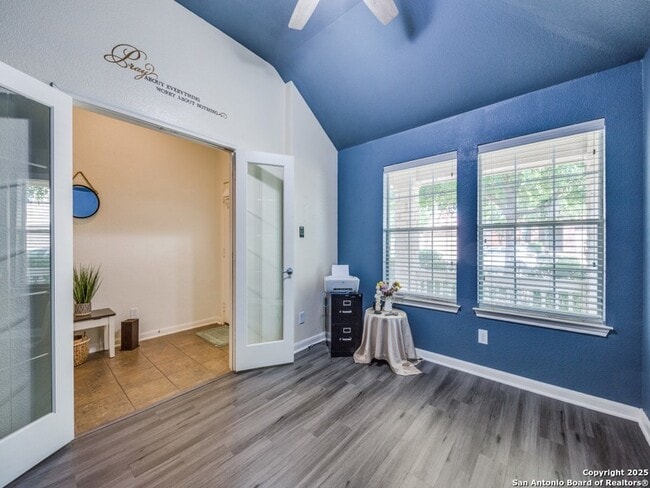 9134 Canter Horse in San Antonio, TX - Building Photo - Building Photo