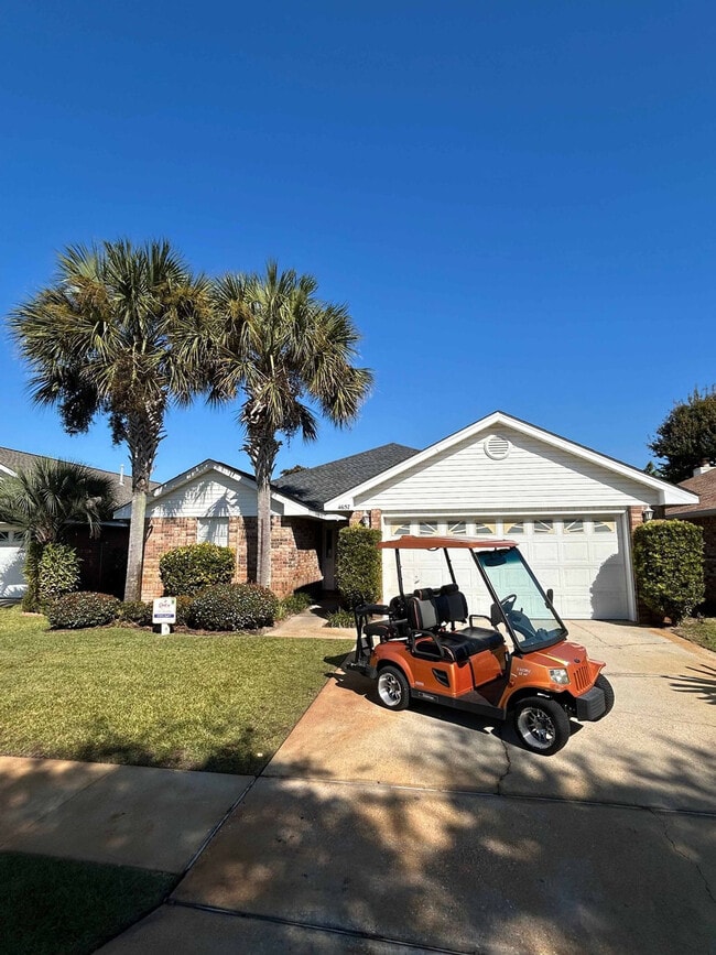 4657 Windstarr Dr in Destin, FL - Building Photo - Building Photo