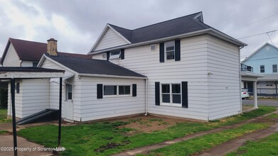 114 Dickson St in Duryea, PA - Building Photo - Building Photo