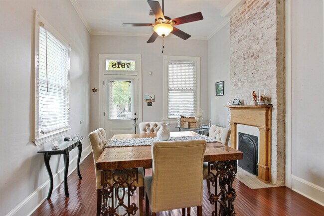 7916 Hickory St in New Orleans, LA - Building Photo - Building Photo