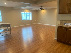 1036 S Pacific St in Oceanside, CA - Building Photo - Building Photo