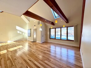 49 CT-37, Unit Apt 423 in New Fairfield, CT - Building Photo - Building Photo