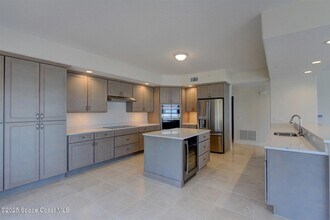 1465 S Harbor City Blvd in Melbourne, FL - Building Photo - Building Photo