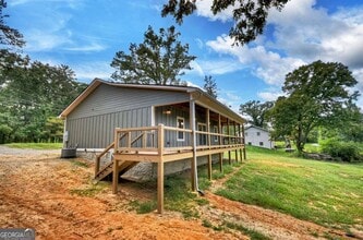 524 Old Hwy 5 in Blue Ridge, GA - Building Photo - Building Photo