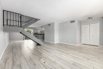 4938 N 74th St in Scottsdale, AZ - Building Photo - Building Photo