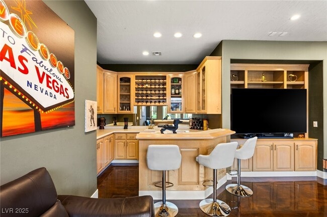 property at 3004 Astoria Pines Cir