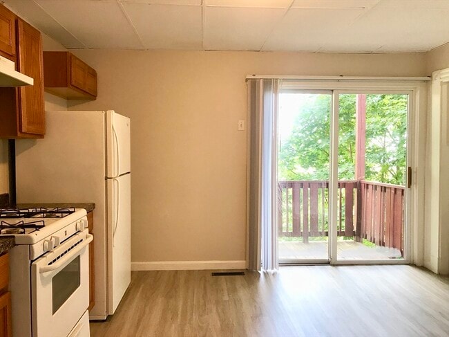 73 Campbell Ave in Revere, MA - Building Photo - Building Photo