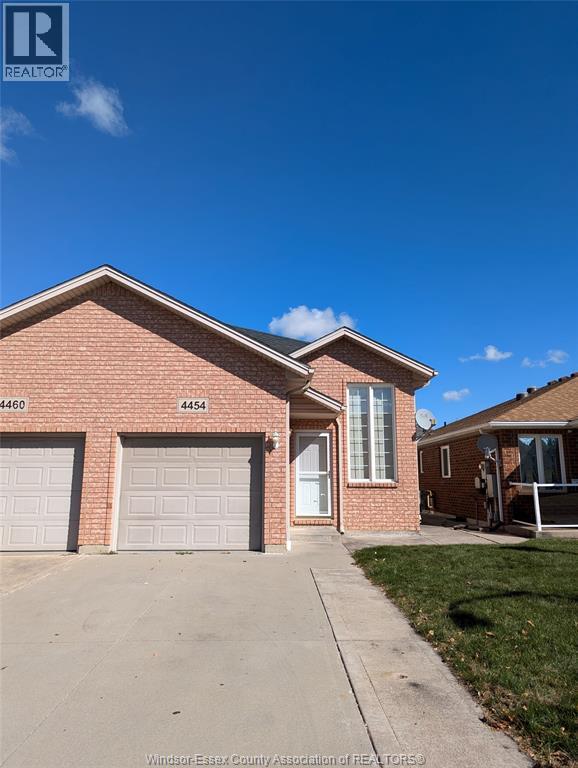 property at 4454 Tumbleweed Cres